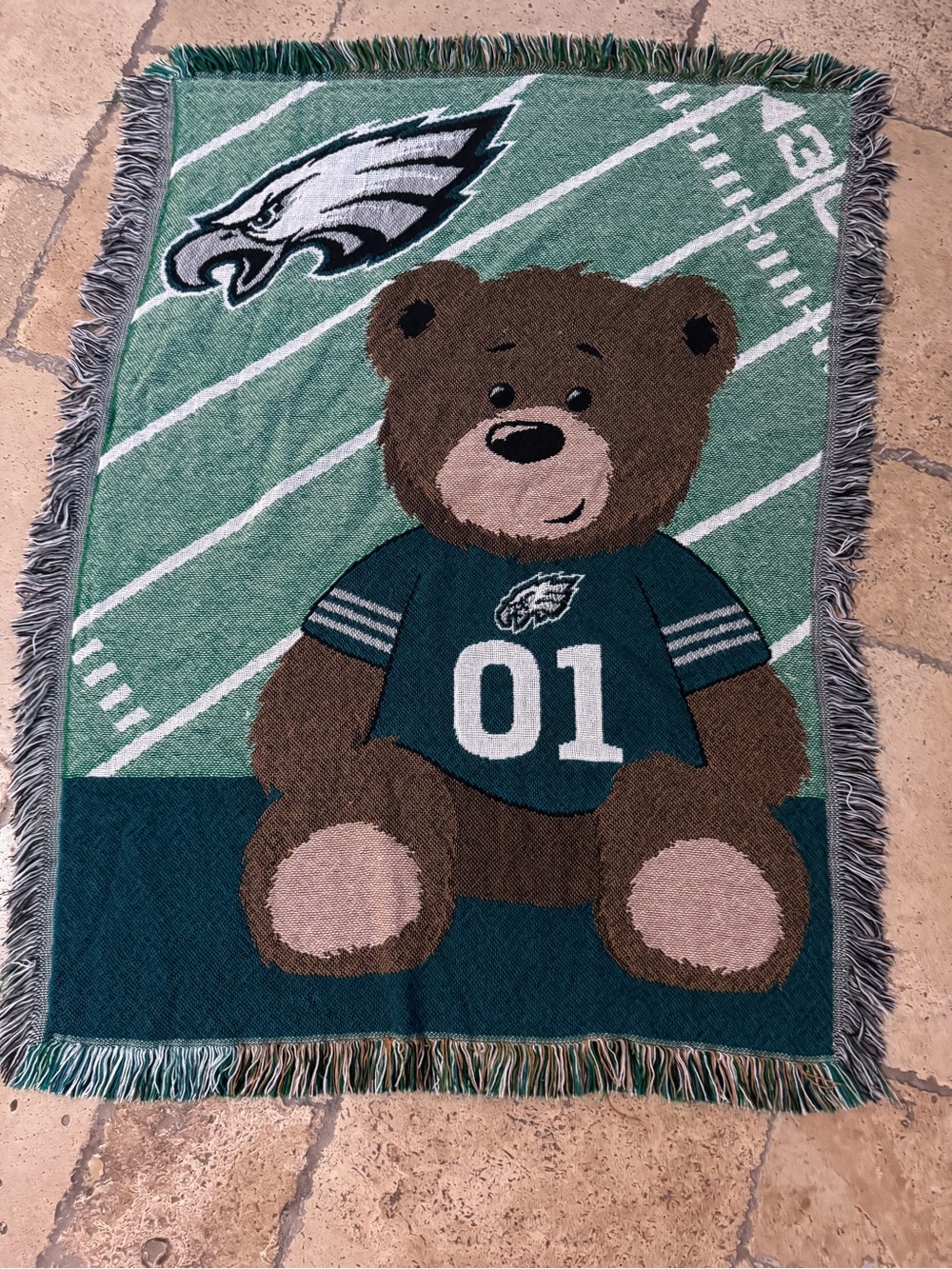 Northwest Philadelphia Eagle Throw  Blanket Unisex OS Green Bear Woven Tapestry